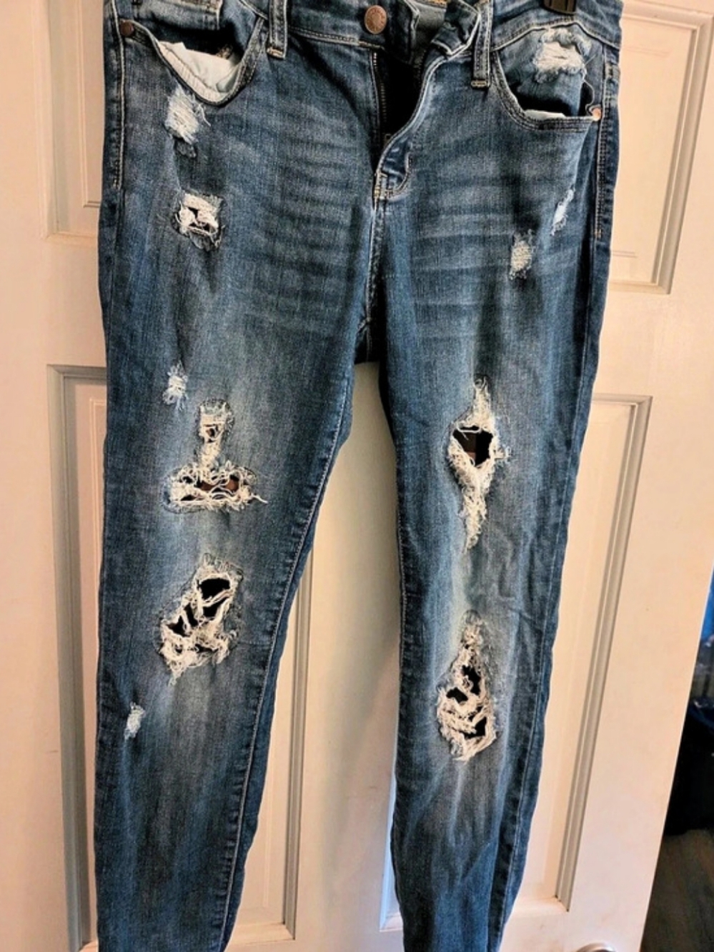 Judy Blue Skinny Fit Distressed Blue Waist 13/31 Good